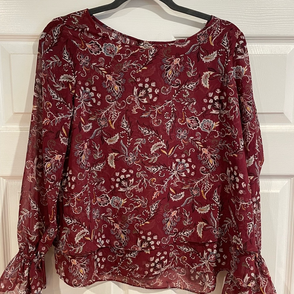 White House Black Market Floral Blouse Size 8